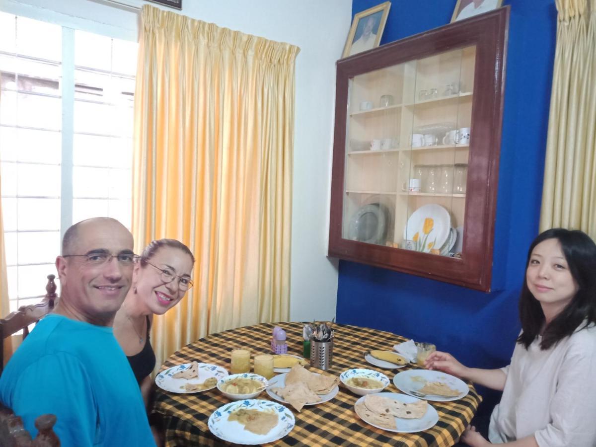 Frangipani Holiday Home Fort Kochi Bagian luar foto